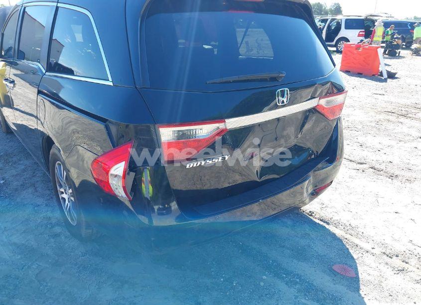 Photo 6 of 2011 Honda Odyssey EX-L (VIN 5FNRL5H67BB087064)