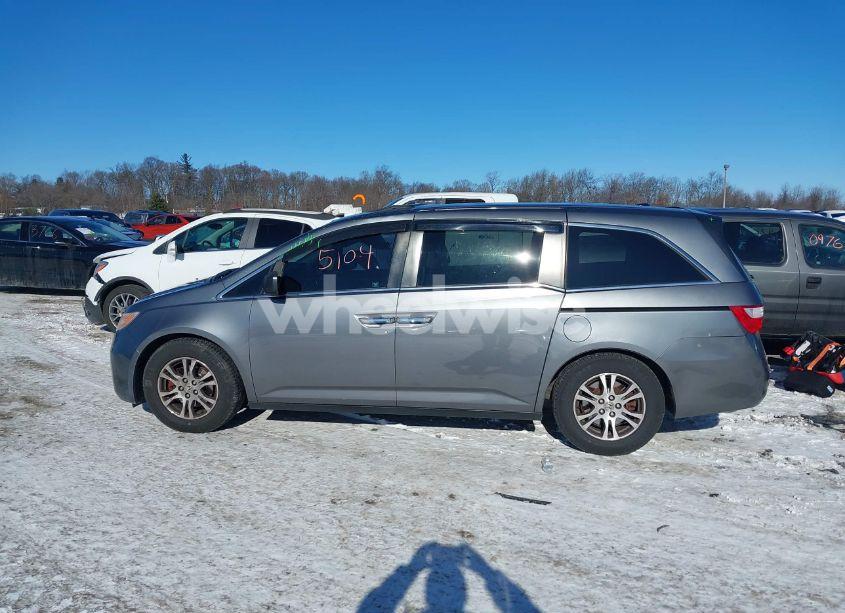 Photo 14 of 2011 Honda Odyssey EX-L (VIN 5FNRL5H67BB097061)