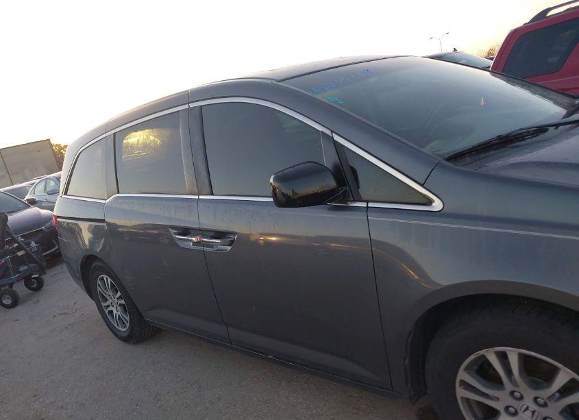 Photo 13 of 2012 Honda Odyssey EX-L (VIN 5FNRL5H67CB002449)