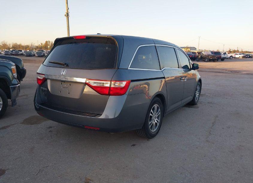 Photo 4 of 2012 Honda Odyssey EX-L (VIN 5FNRL5H67CB002449)