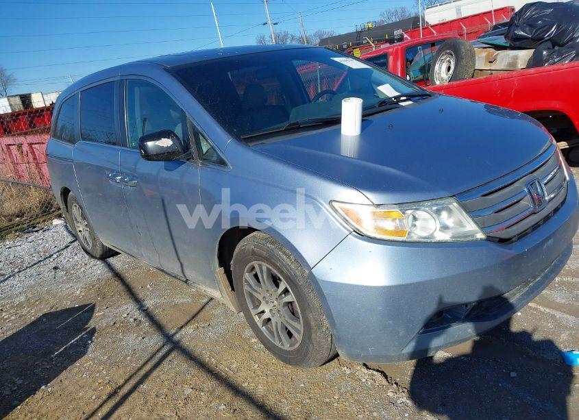 2012 Honda Odyssey EX-L (VIN 5FNRL5H67CB010311) main photo