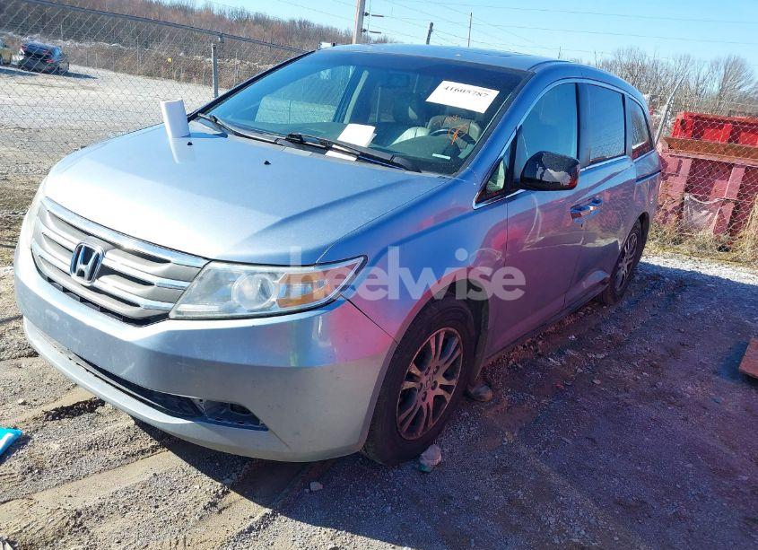 Photo 2 of 2012 Honda Odyssey EX-L (VIN 5FNRL5H67CB010311)