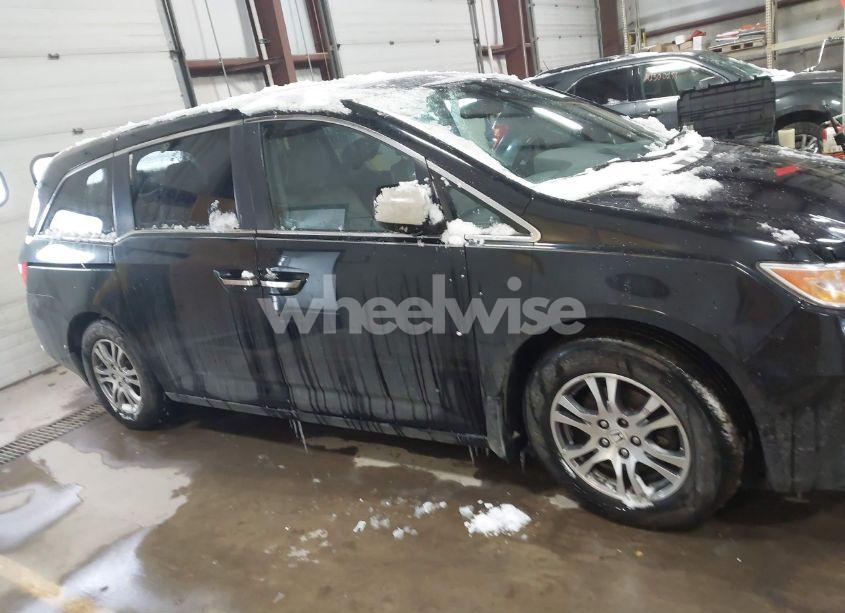 Photo 13 of 2012 Honda Odyssey EX-L (VIN 5FNRL5H67CB014973)