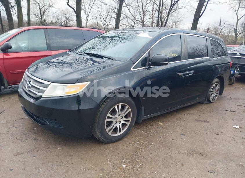 Photo 2 of 2012 Honda Odyssey EX-L (VIN 5FNRL5H67CB025407)
