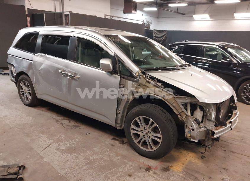 2012 Honda Odyssey EX-L (VIN 5FNRL5H67CB048962) main photo