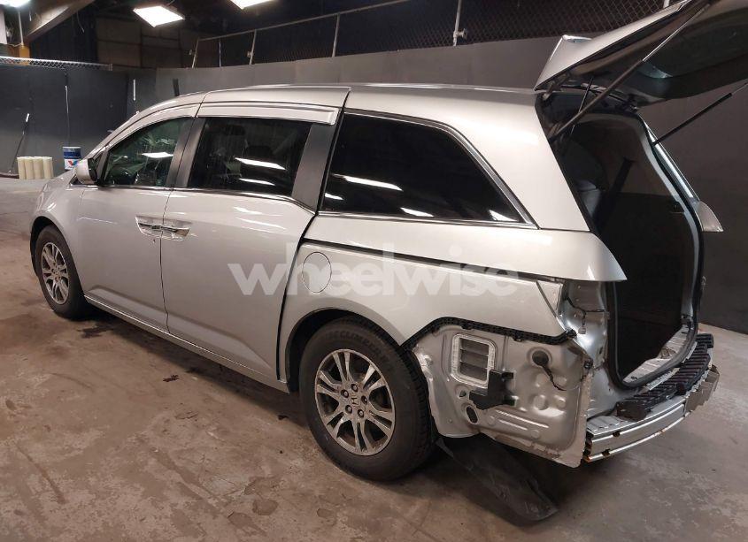 Photo 3 of 2012 Honda Odyssey EX-L (VIN 5FNRL5H67CB048962)