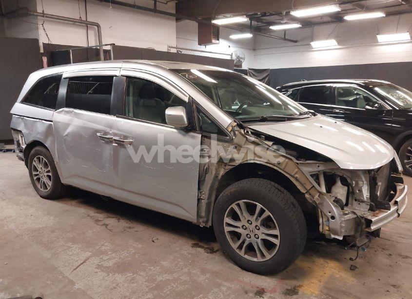 Photo 6 of 2012 Honda Odyssey EX-L (VIN 5FNRL5H67CB048962)