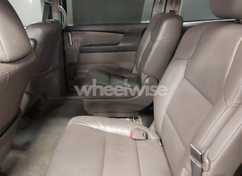 Photo 8 of 2012 Honda Odyssey EX-L (VIN 5FNRL5H67CB048962)