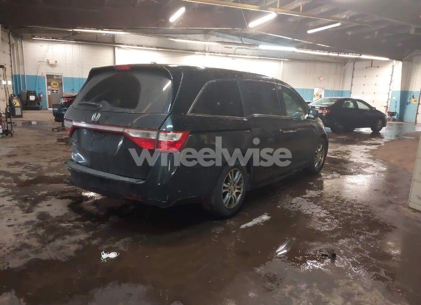 Photo 4 of 2012 Honda Odyssey EX-L (VIN 5FNRL5H67CB073618)