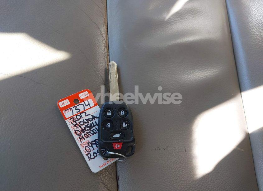 Photo 11 of 2012 Honda Odyssey EX-L (VIN 5FNRL5H67CB098874)