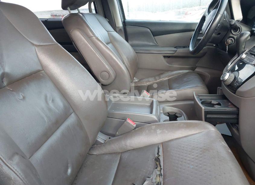 Photo 5 of 2012 Honda Odyssey EX-L (VIN 5FNRL5H67CB104561)