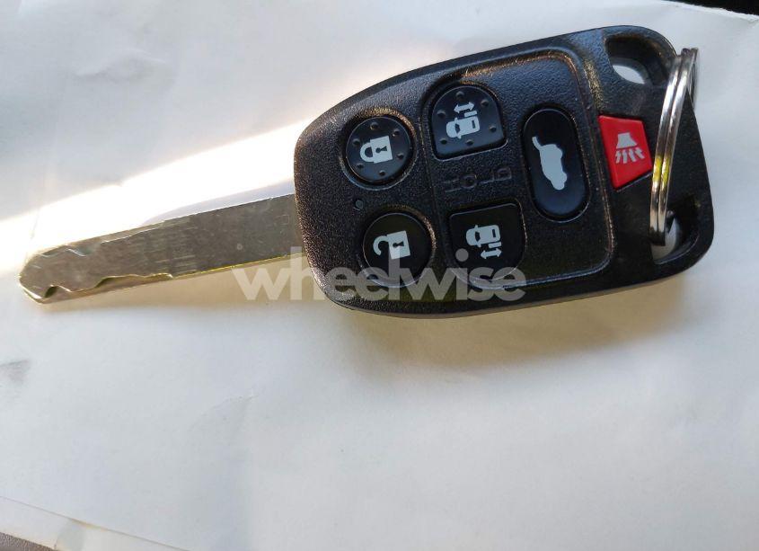 Photo 11 of 2012 Honda Odyssey EX-L (VIN 5FNRL5H67CB118198)