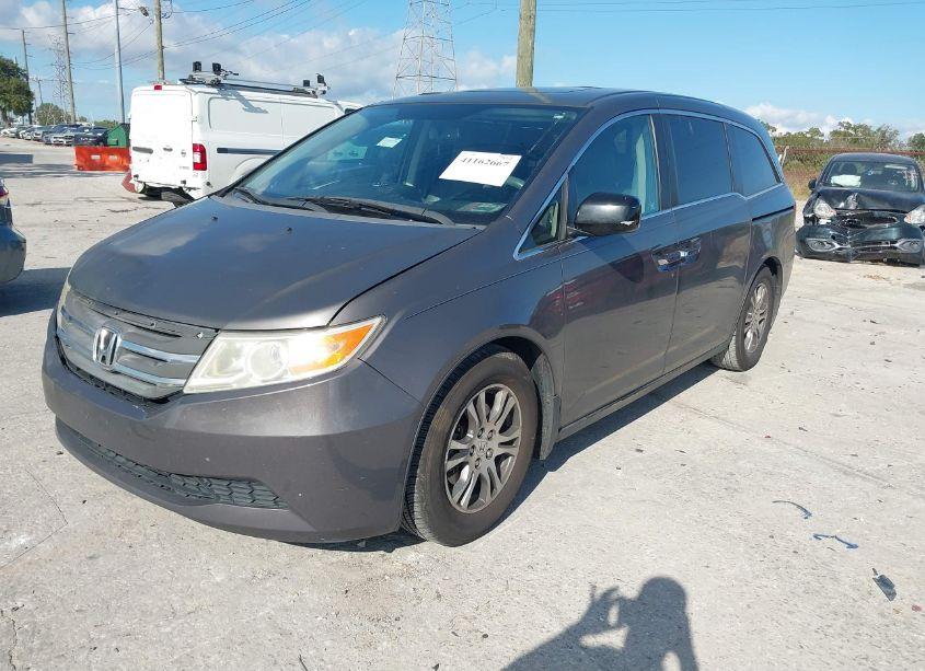 Photo 2 of 2012 Honda Odyssey EX-L (VIN 5FNRL5H67CB144218)