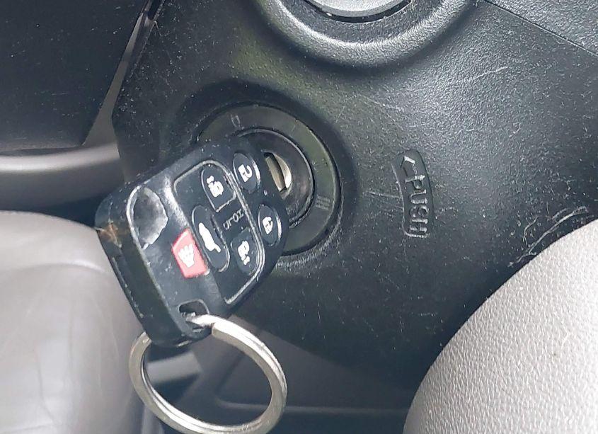 Photo 11 of 2013 Honda Odyssey EX-L (VIN 5FNRL5H67DB012870)