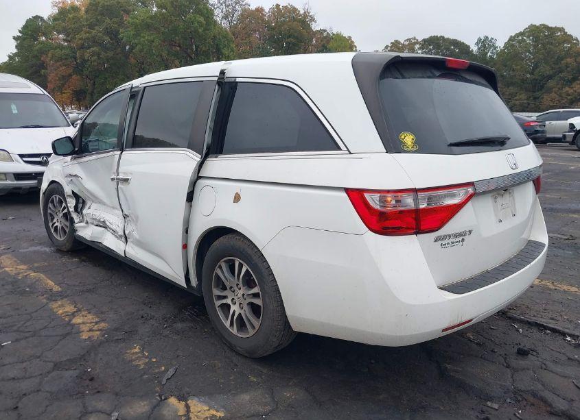 Photo 3 of 2013 Honda Odyssey EX-L (VIN 5FNRL5H67DB012870)