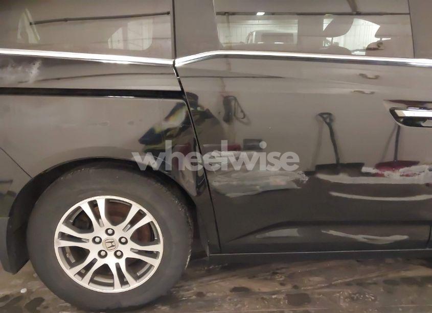 Photo 22 of 2013 Honda Odyssey EX-L (VIN 5FNRL5H67DB019852)