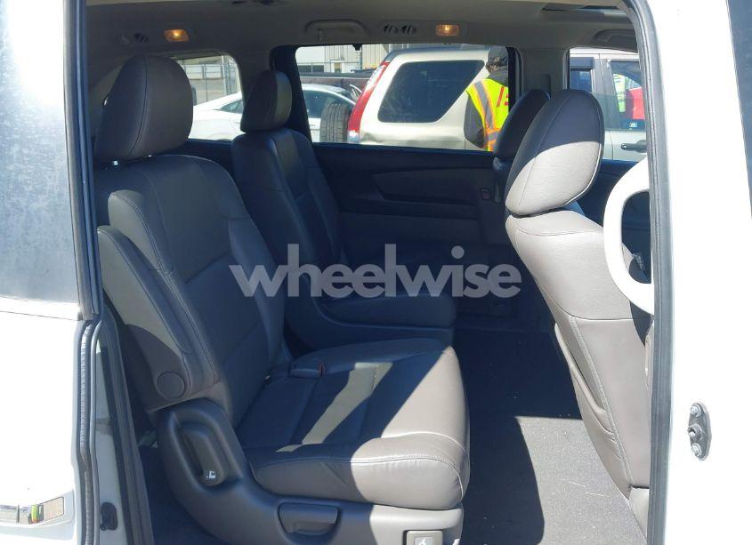 Photo 8 of 2013 Honda Odyssey EX-L (VIN 5FNRL5H67DB024713)