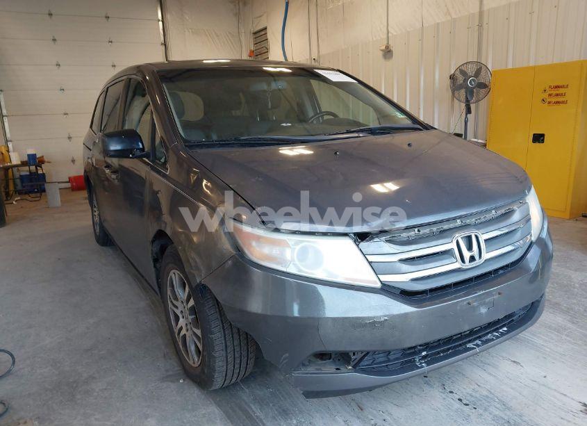 2013 Honda Odyssey EX-L (VIN 5FNRL5H67DB030351) main photo