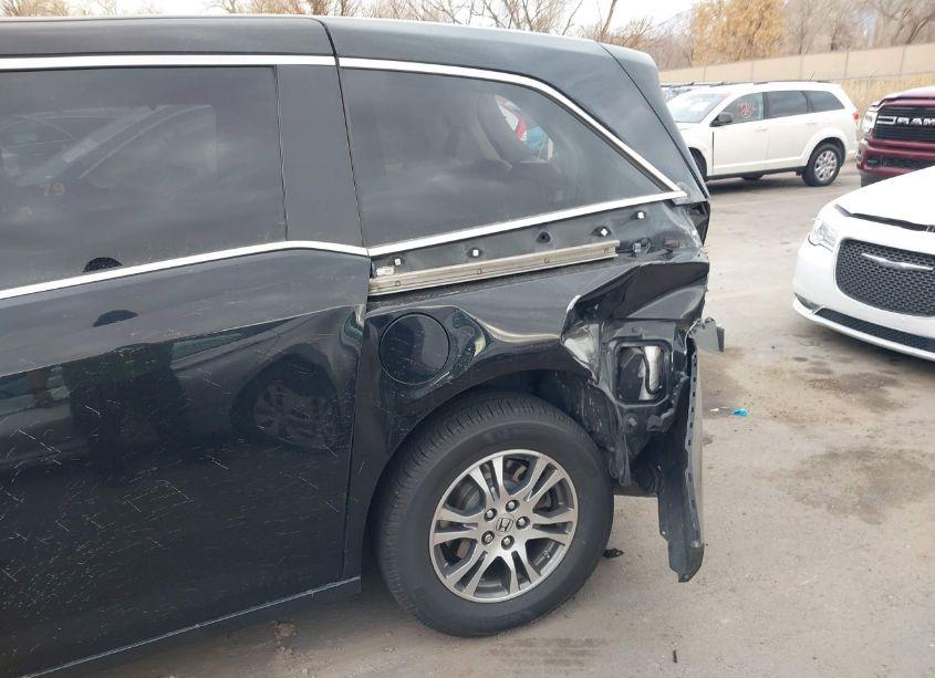 Photo 6 of 2013 Honda Odyssey EX-L (VIN 5FNRL5H67DB068422)