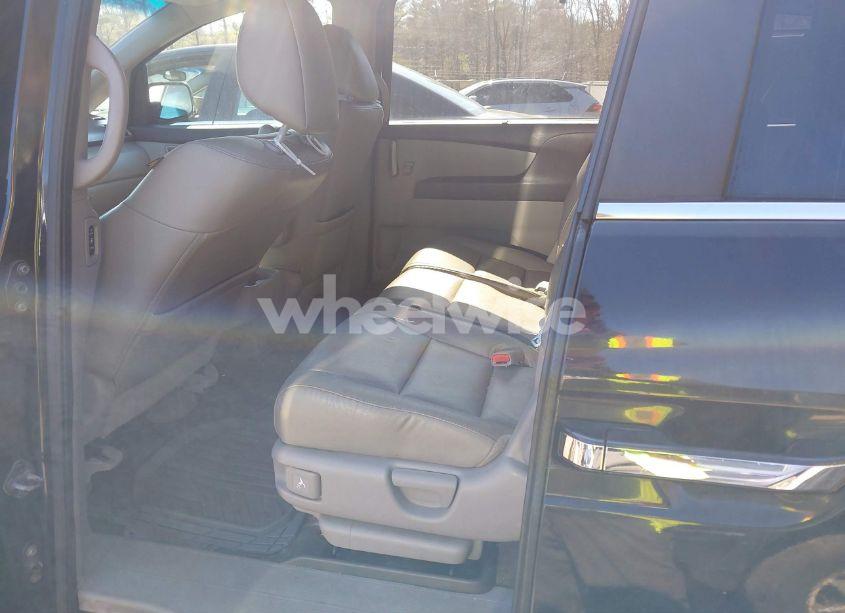 Photo 8 of 2013 Honda Odyssey EX-L (VIN 5FNRL5H67DB089559)