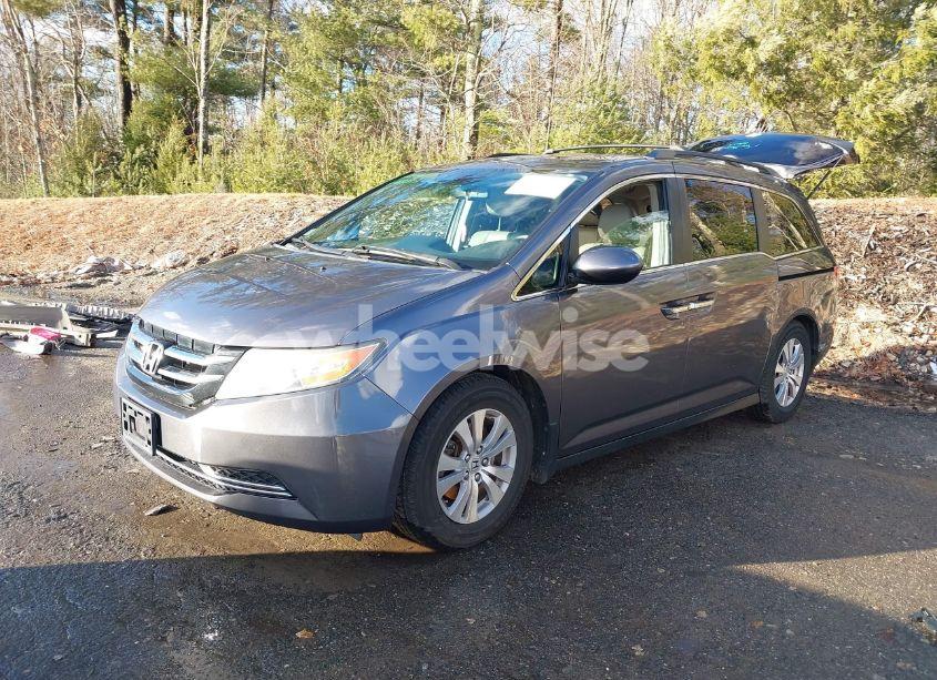 Photo 2 of 2014 Honda Odyssey EX-L (VIN 5FNRL5H67EB009341)