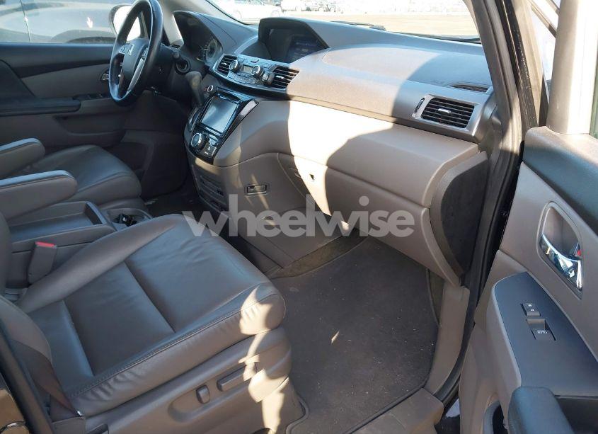 Photo 5 of 2014 Honda Odyssey EX-L (VIN 5FNRL5H67EB028522)