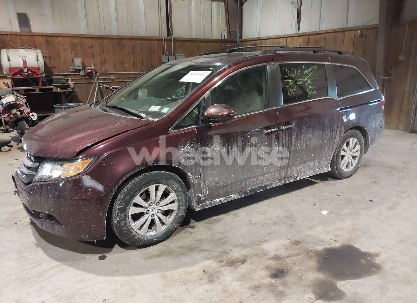 Photo 2 of 2014 Honda Odyssey EX-L (VIN 5FNRL5H67EB030612)