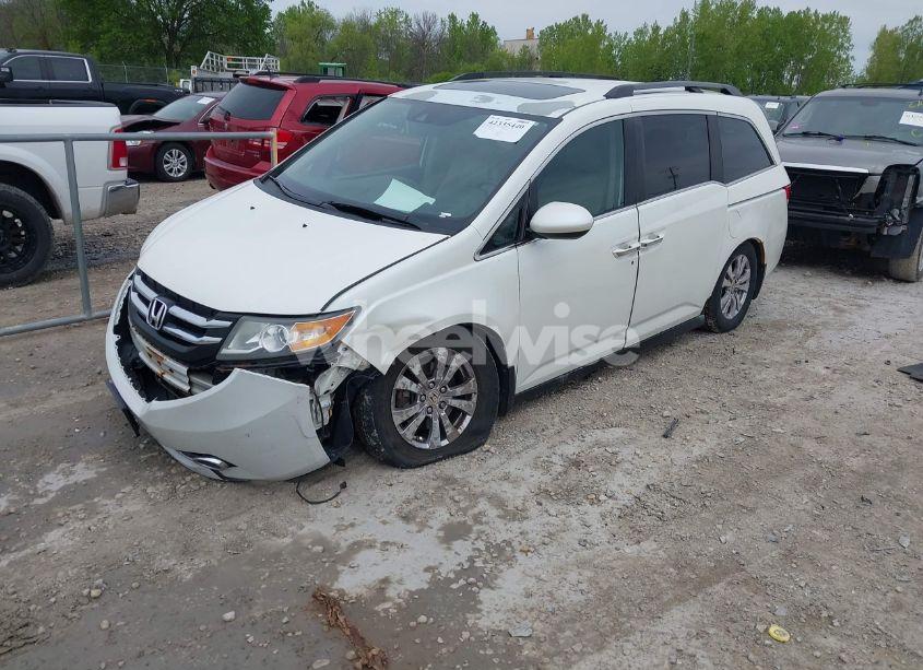 Photo 2 of 2014 Honda Odyssey EX-L (VIN 5FNRL5H67EB057714)