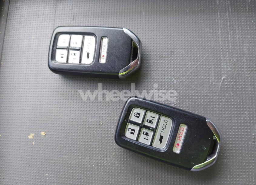 Photo 11 of 2014 Honda Odyssey EX-L (VIN 5FNRL5H67EB071807)