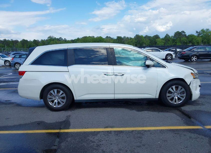 Photo 13 of 2014 Honda Odyssey EX-L (VIN 5FNRL5H67EB071807)