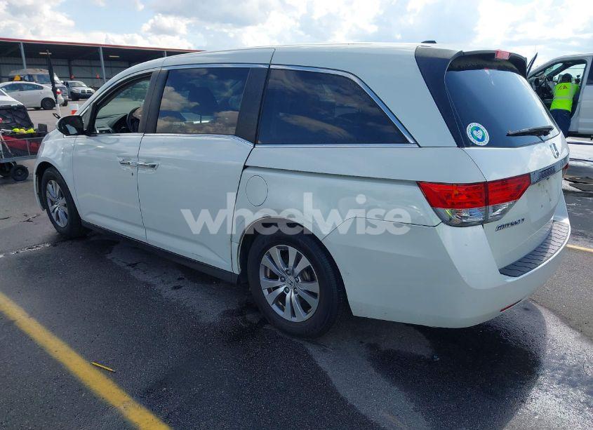 Photo 3 of 2014 Honda Odyssey EX-L (VIN 5FNRL5H67EB071807)