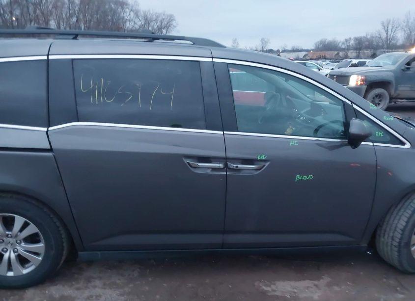 Photo 13 of 2014 Honda Odyssey EX-L (VIN 5FNRL5H67EB083035)