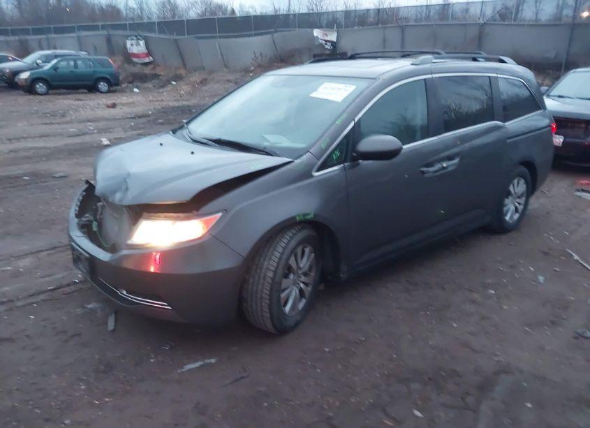 Photo 2 of 2014 Honda Odyssey EX-L (VIN 5FNRL5H67EB083035)