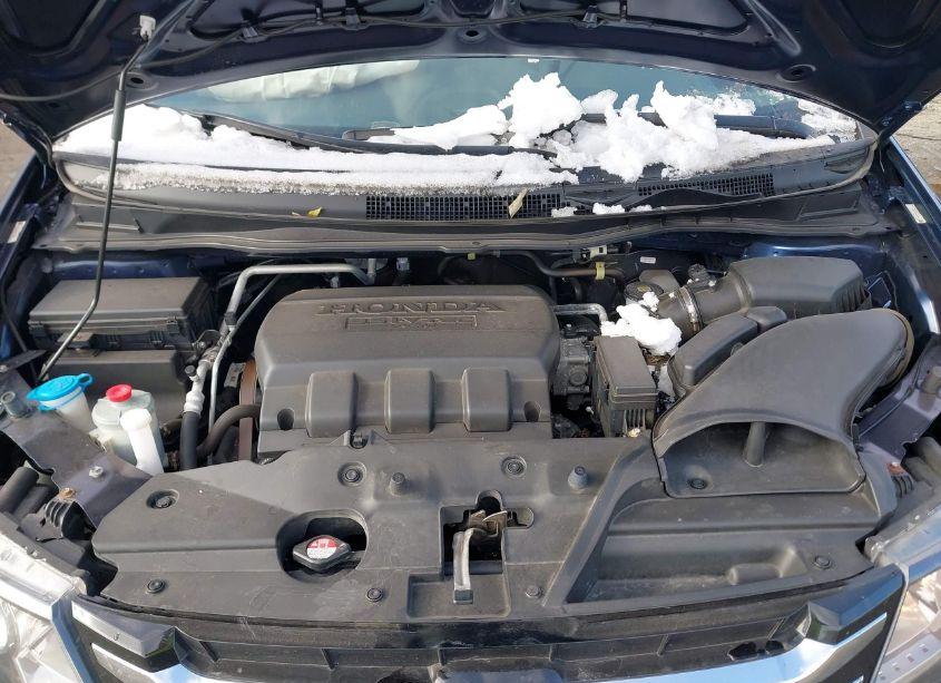 Photo 10 of 2014 Honda Odyssey EX-L (VIN 5FNRL5H67EB109956)