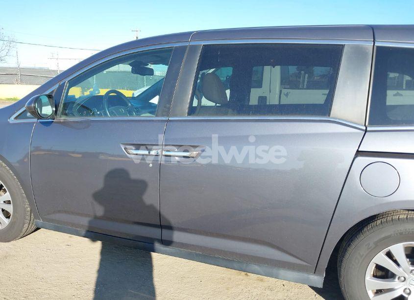 Photo 14 of 2014 Honda Odyssey EX-L (VIN 5FNRL5H67EB126515)