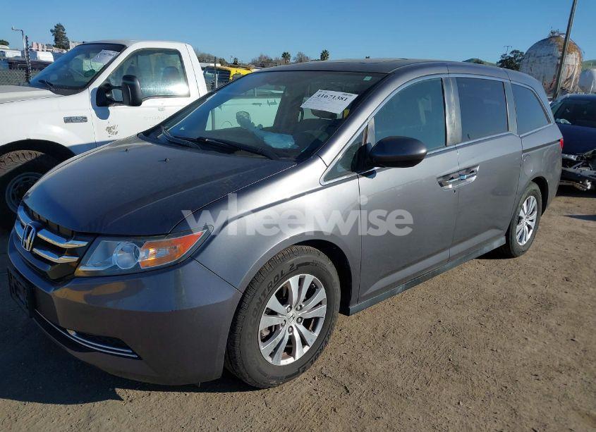 Photo 2 of 2014 Honda Odyssey EX-L (VIN 5FNRL5H67EB126515)