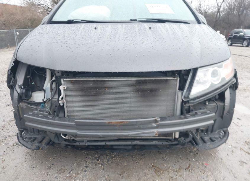 Photo 6 of 2014 Honda Odyssey EX-L (VIN 5FNRL5H67EB128748)
