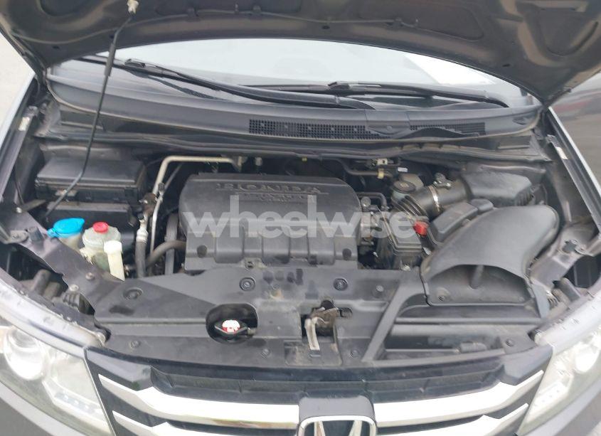 Photo 10 of 2015 Honda Odyssey EX-L (VIN 5FNRL5H67FB036248)