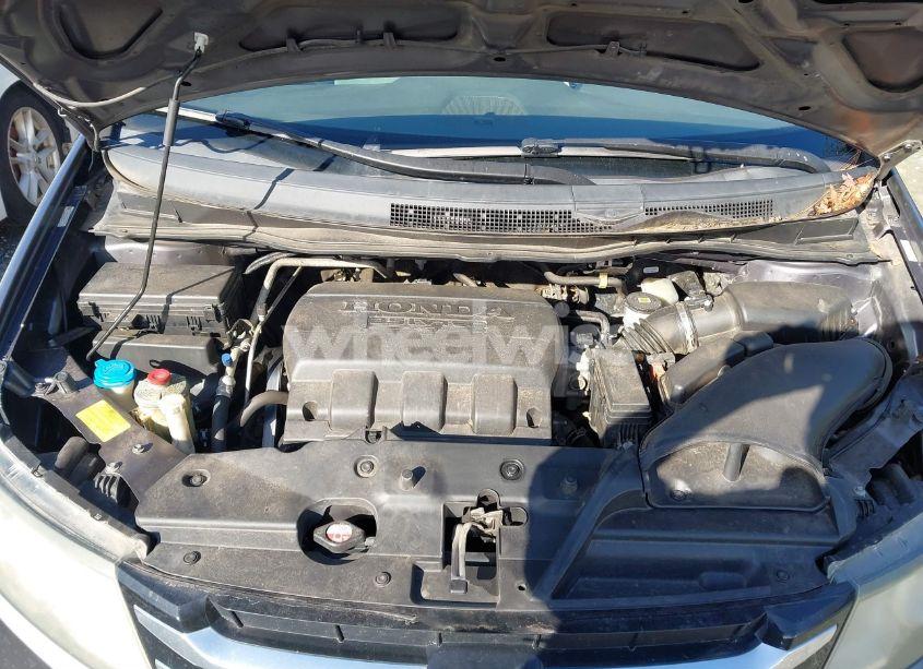 Photo 10 of 2015 Honda Odyssey EX-L (VIN 5FNRL5H67FB060033)