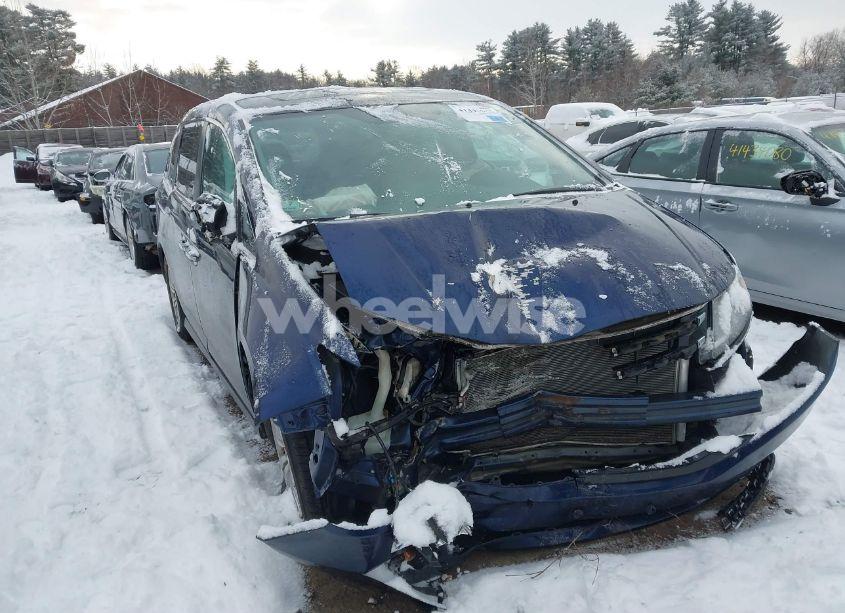 2015 Honda Odyssey EX-L (VIN 5FNRL5H67FB100286) main photo