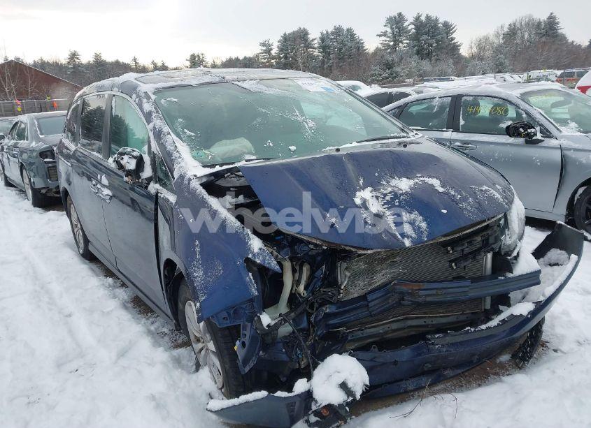 Photo 13 of 2015 Honda Odyssey EX-L (VIN 5FNRL5H67FB100286)