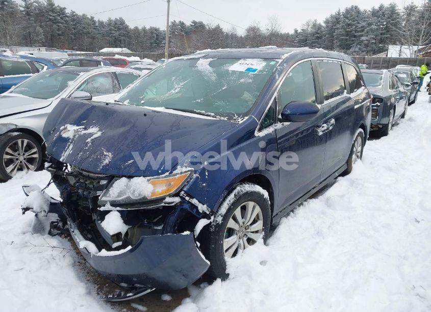 Photo 2 of 2015 Honda Odyssey EX-L (VIN 5FNRL5H67FB100286)