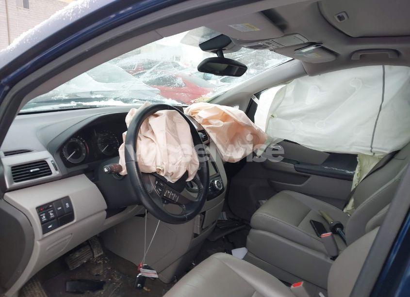 Photo 5 of 2015 Honda Odyssey EX-L (VIN 5FNRL5H67FB100286)