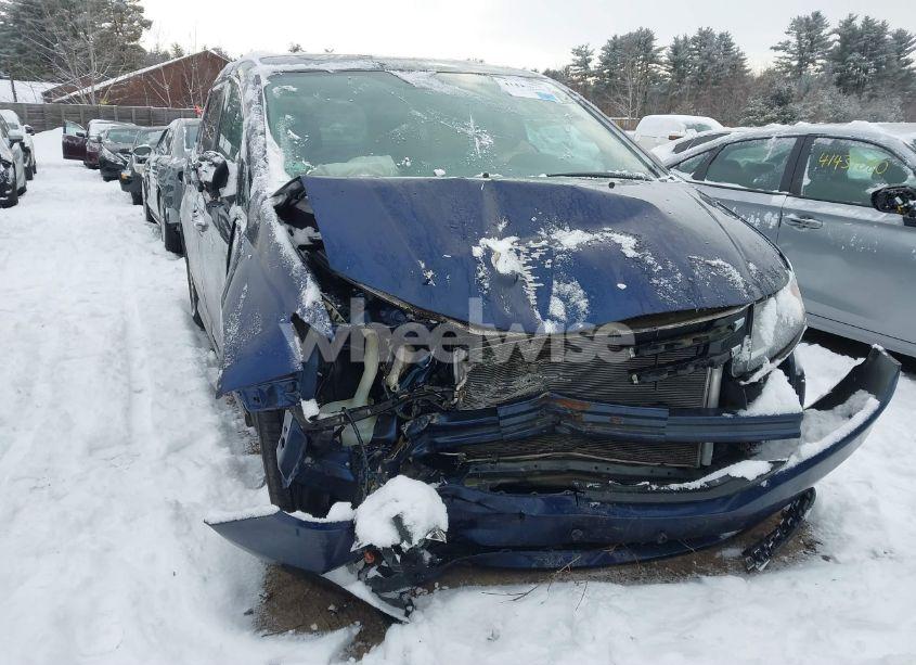 Photo 6 of 2015 Honda Odyssey EX-L (VIN 5FNRL5H67FB100286)