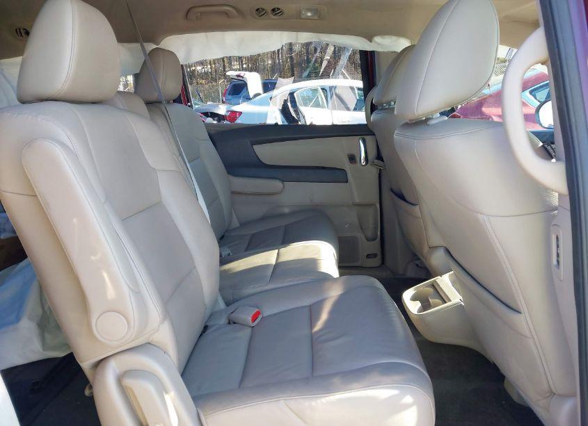 Photo 8 of 2015 Honda Odyssey EX-L (VIN 5FNRL5H67FB110400)