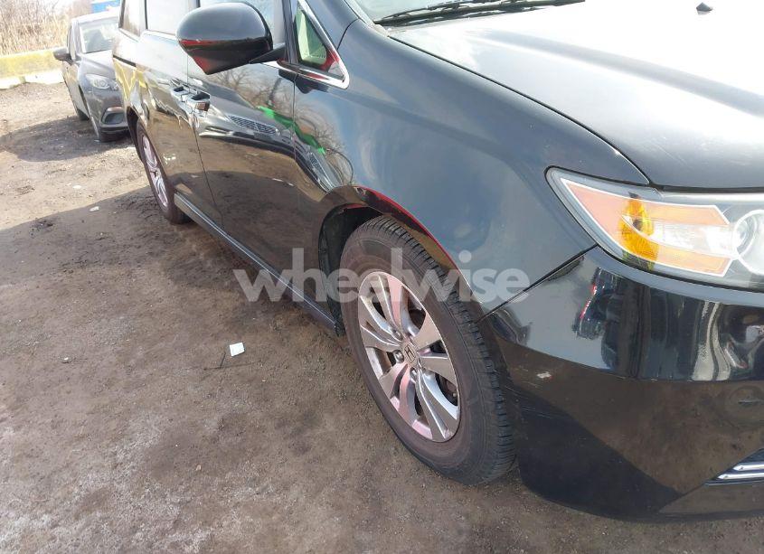 Photo 20 of 2016 Honda Odyssey EX-L (VIN 5FNRL5H67GB004224)