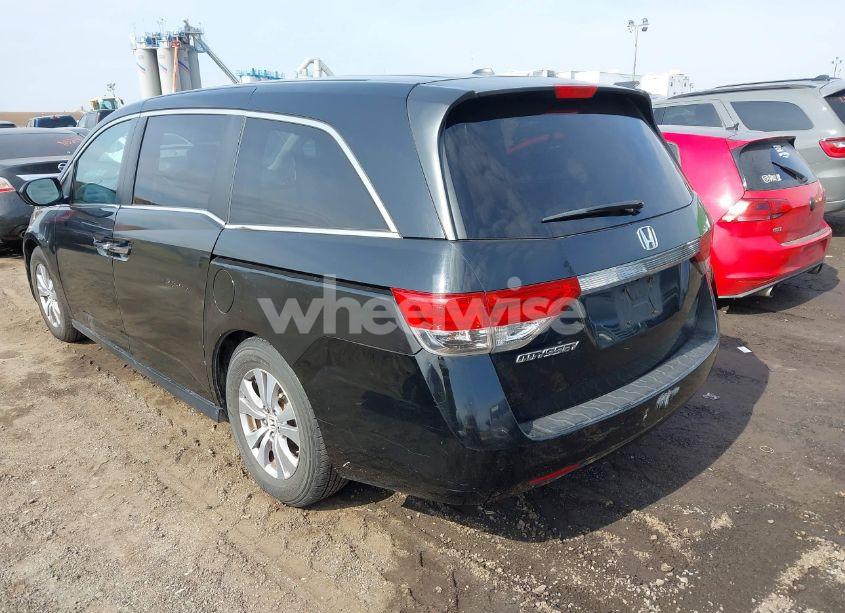 Photo 3 of 2016 Honda Odyssey EX-L (VIN 5FNRL5H67GB004224)