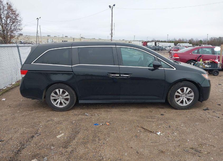 Photo 13 of 2016 Honda Odyssey EX-L (VIN 5FNRL5H67GB072779)