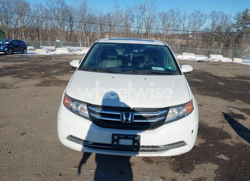 Photo 12 of 2016 Honda Odyssey EX-L (VIN 5FNRL5H67GB118076)
