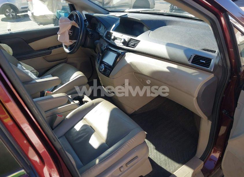 Photo 5 of 2016 Honda Odyssey EX-L (VIN 5FNRL5H67GB159033)